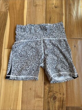 lululemon athletica High-Waist Black & White Micro Floral Shorts